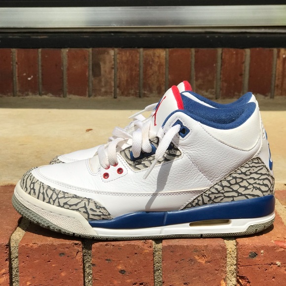 Air Jordan Retro 3 True Blue Size 5.5Y / 7 W - Picture 2 of 9